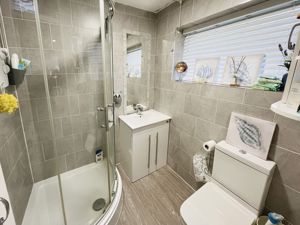 Shower Room - click for photo gallery